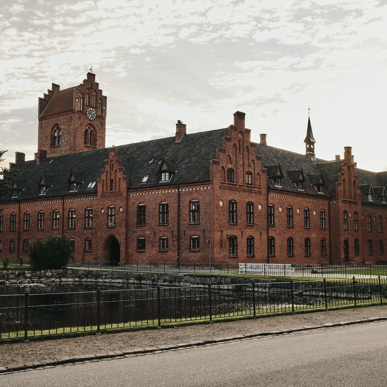 Billede af klosterbygningen på Herlufsholm
